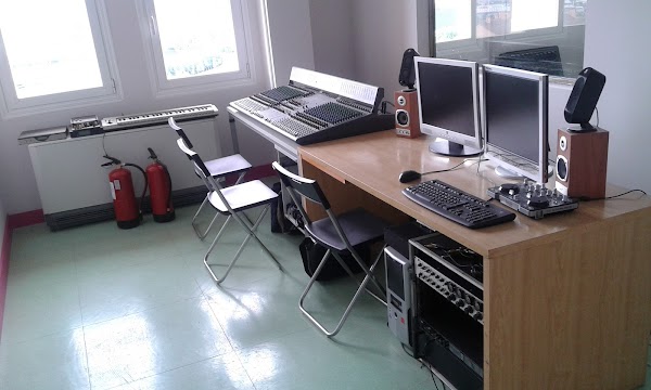 ADIMUSIK, Centro de Música y Artes Escénicas