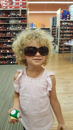 Shoe Store «Payless ShoeSource», reviews and photos, 608 Centerview Blvd, Kissimmee, FL 34741, USA