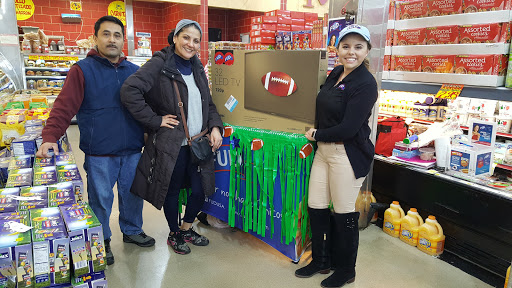 Grocery Store «M P Fiesta Market Inc», reviews and photos, 1902 S Elmhurst Rd, Mt Prospect, IL 60056, USA