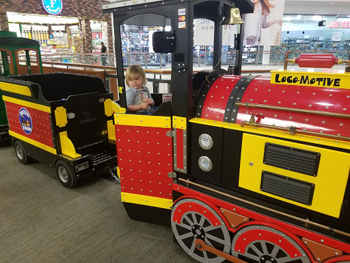 Shopping Mall «Solano Town Center», reviews and photos, 1350 Travis Blvd, Fairfield, CA 94533, USA