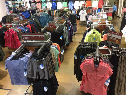 Sportswear Store «Columbia Sportswear Outlet Store at Premium Outlets in Orlando», reviews and photos, 4971 International Dr, Orlando, FL 32819, USA