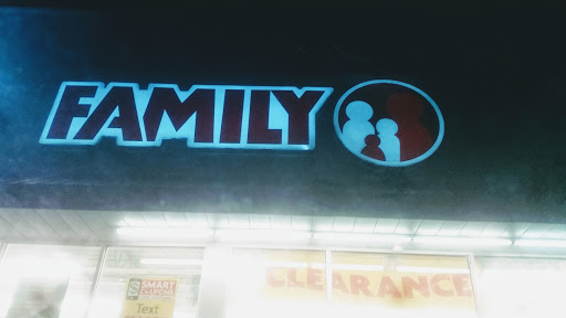 Dollar Store «FAMILY DOLLAR», reviews and photos, 2750 S 8400 W, Magna, UT 84044, USA