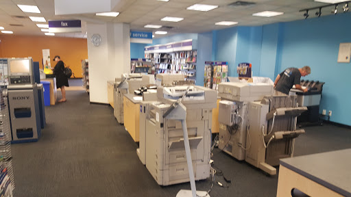 Print Shop «FedEx Office Print & Ship Center», reviews and photos, 23325 Hawthorne Blvd, Torrance, CA 90505, USA