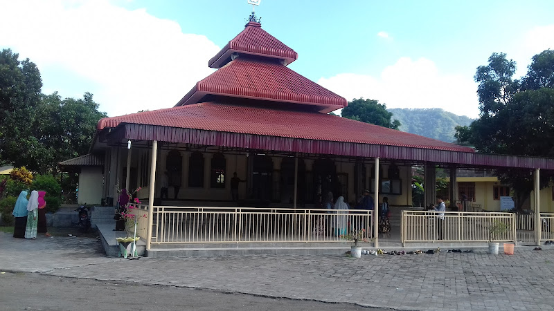 Masjid Agung Nurul Hidayah Ende