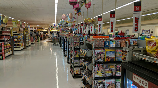 Grocery Store «Giant Food Stores», reviews and photos, 255S S Spring Garden St, Carlisle, PA 17013, USA
