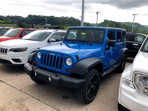 Car Dealer «Jeff Wyler Chrysler Jeep Dodge Ft Thomas», reviews and photos, 100 Alexandria Pike, Fort Thomas, KY 41075, USA