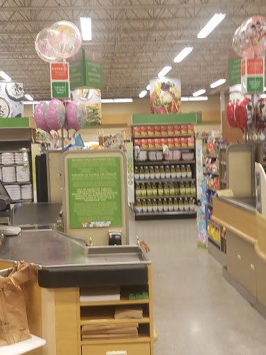Supermarket «Publix Super Market at Lake Oconee Village», reviews and photos, 6350 Lake Oconee Pkwy Ste 106, Greensboro, GA 30642, USA