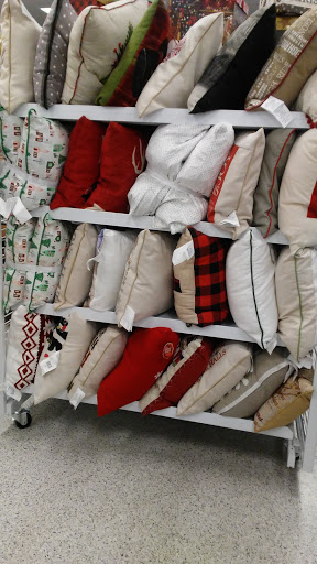 Clothing Store «Ross Dress for Less», reviews and photos, 350 The Promenade N, Long Beach, CA 90802, USA