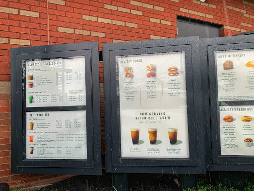 Coffee Shop «Starbucks», reviews and photos, 240 US-202, Flemington, NJ 08822, USA