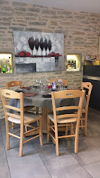 Photo n°27 de Restaurant L'Embellie (à 7 km de Cluny, En Bourgogne) à Sainte-Cécile ()