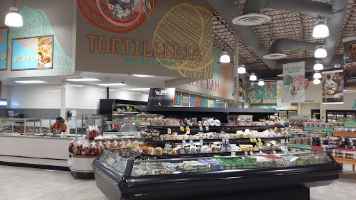 Supermarket «Save Mart Supermarkets», reviews and photos, 1449 E F St, Oakdale, CA 95361, USA