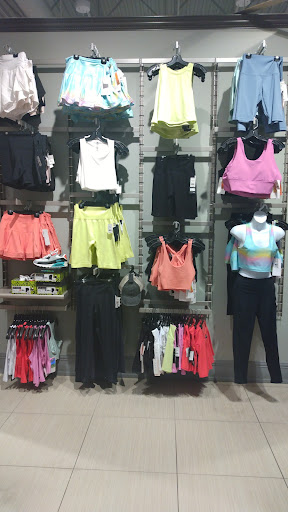 Clothing Store «Discovery Clothing Company», reviews and photos, 660 Centerview Blvd, Kissimmee, FL 34741, USA