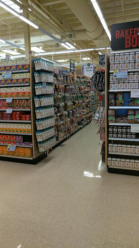 Grocery Store «New Seasons Market Mountain Park», reviews and photos, 3 Monroe Pkwy, Lake Oswego, OR 97035, USA