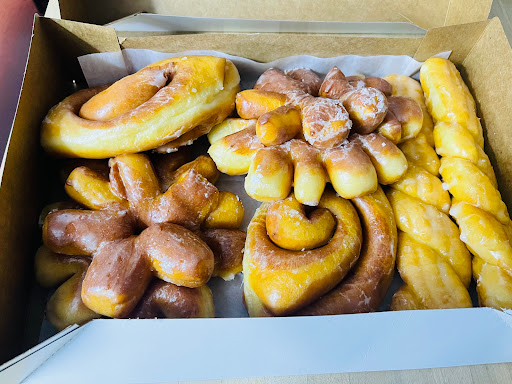 Donut Shop «Sarah Donuts», reviews and photos, 5860 Jimmy Carter Blvd #155, Norcross, GA 30071, USA