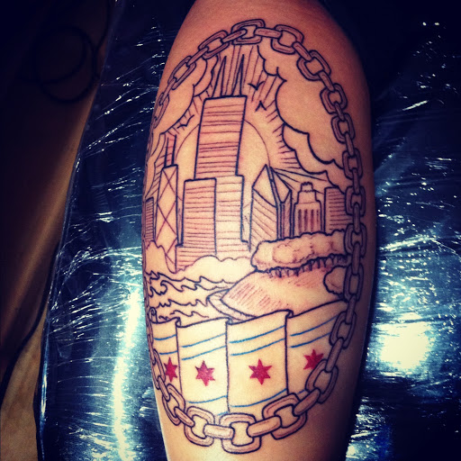 Tattoo Shop «Lady Luck Tattoo Studio», reviews and photos, 220 N Benton St, Woodstock, IL 60098, USA