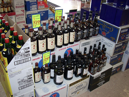 Liquor Store «Radnor Wines and Spirits», reviews and photos, 4685 Trousdale Dr # C, Nashville, TN 37204, USA