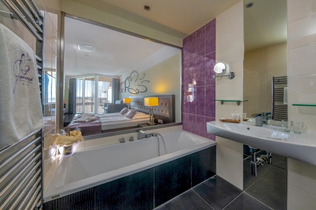 Gunaras Resort Spa Hotel