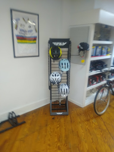Bicycle Store «Deluxx Bikes», reviews and photos, 720 Cumberland St, Lebanon, PA 17042, USA