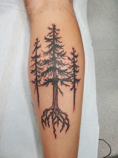 Tattoo Shop «Deluxe Tattoo Parlor», reviews and photos, 1705 Broadway St, Vancouver, WA 98663, USA