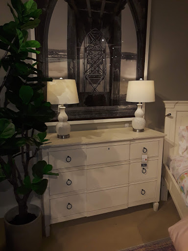 Furniture Store «Walter E. Smithe Furniture + Design», reviews and photos, 1725 S Randall Rd, Geneva, IL 60134, USA