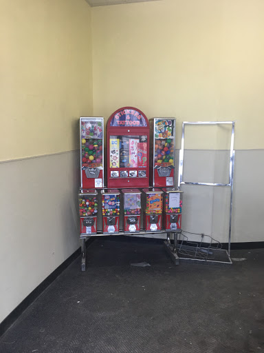 Dollar Store «Dollar Tree», reviews and photos, 100 Mamaroneck Ave, White Plains, NY 10601, USA