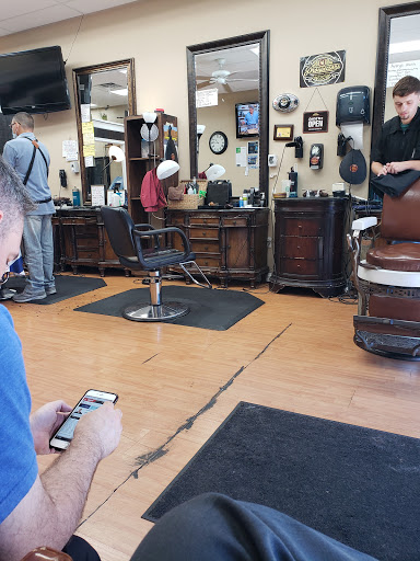 Barber Shop «AVIP Barbershop», reviews and photos, 2230 W Horizon Ridge Pkwy, Henderson, NV 89052, USA