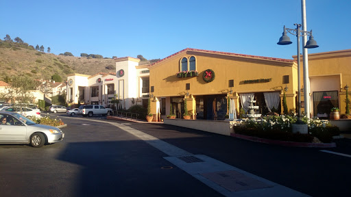 Golden Cove Shopping Center, 31176 Hawthorne Blvd, Rancho Palos Verdes, CA 90275, USA, 