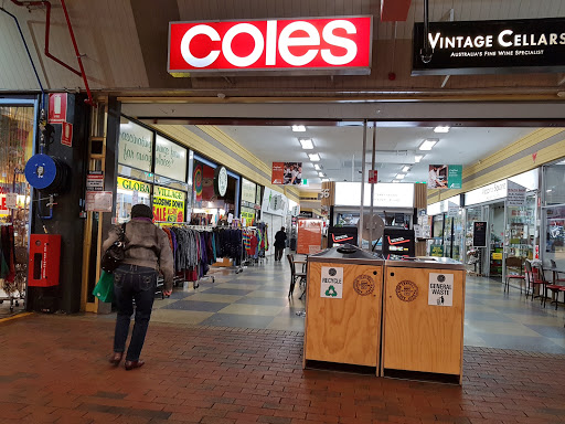 Coles Grote St
