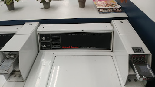 Laundromat «Surf City Coin Laundry», reviews and photos, 6949 Warner Ave, Huntington Beach, CA 92647, USA