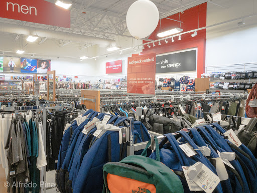 Department Store «T.J. Maxx», reviews and photos, 637 Lowell St, Peabody, MA 01960, USA