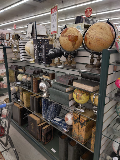 Craft Store «Hobby Lobby», reviews and photos, 840 E Rollins Rd, Round Lake Beach, IL 60073, USA