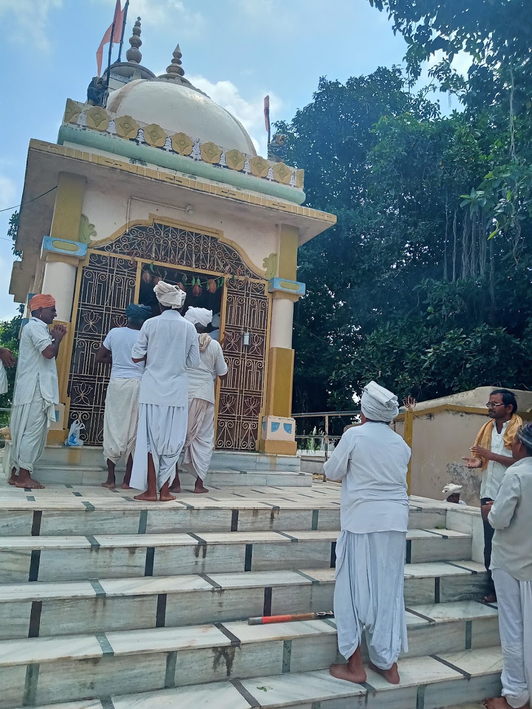 Pathamda Village