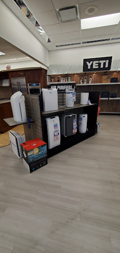 Appliance Store «P.C. Richard & Son», reviews and photos, 19 Universal Dr, North Haven, CT 06473, USA