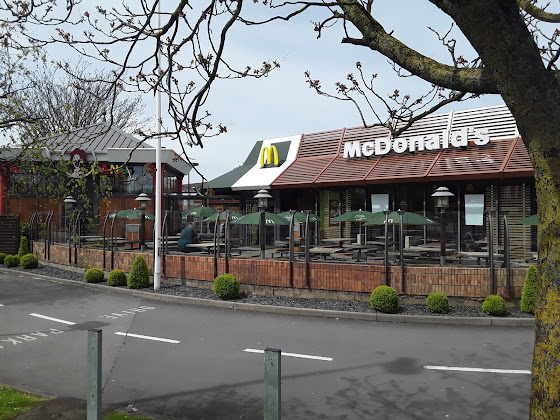 photo n° 33 du restaurants McDonald's à Outreau