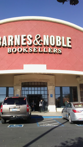 Book Store «Barnes & Noble», reviews and photos, 6050 El Cerrito Plaza, El Cerrito, CA 94530, USA