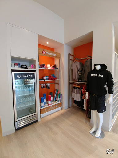 Shopping Mall «The Shops at Roosevelt Collection», reviews and photos, 150 W Roosevelt Rd, Chicago, IL 60605, USA