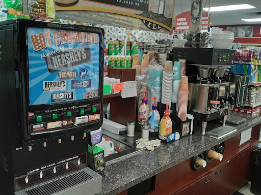 Convenience Store «Convenient Food Mart», reviews and photos, 255 Hylan Blvd, Staten Island, NY 10305, USA