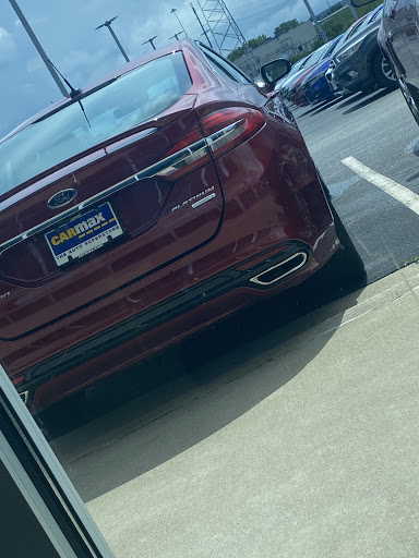 Used Car Dealer «CarMax», reviews and photos, 4900 Pointe Pkwy, Warrensville Heights, OH 44128, USA