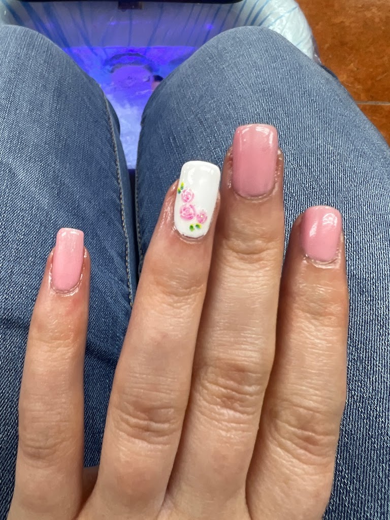 Gel Nails and Spa Suwanee, GA 30024 Services and Reviews