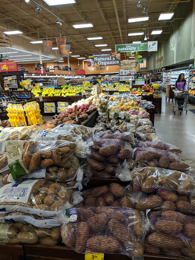 Grocery Store «Kroger», reviews and photos, 1418 W Main St a, Lebanon, TN 37087, USA