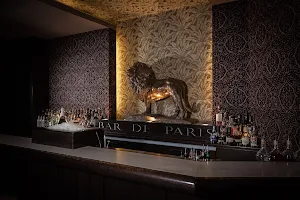Le Lion • Bar de Paris image