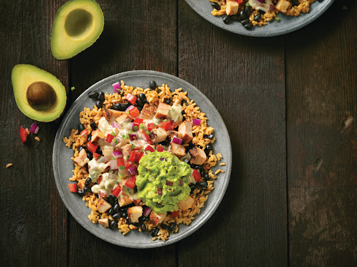 Mexican Restaurant «QDOBA Mexican Eats», reviews and photos, 795 E Maple Rd A, Birmingham, MI 48009, USA