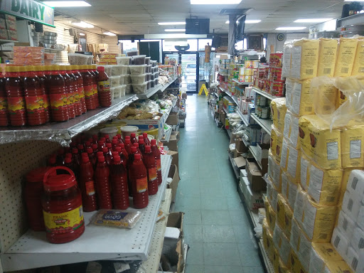 Market «Madina World Market», reviews and photos, 3116 S Hamilton Rd, Columbus, OH 43232, USA