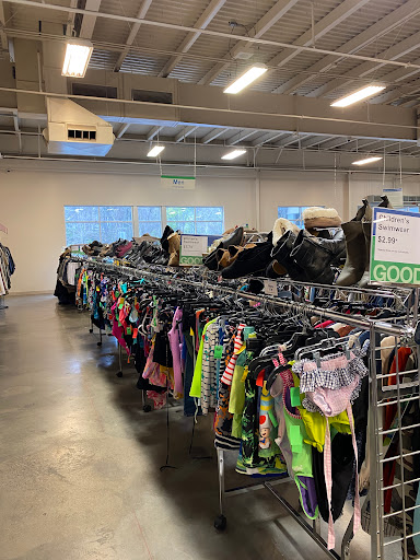 Thrift Store «Goodwill», reviews and photos