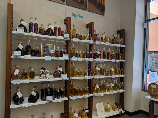 Shopping Mall «Scottsdale Waterfront», reviews and photos, 7135 E Camelback Rd #165, Scottsdale, AZ 85251, USA