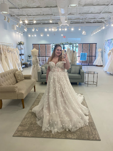 Bridal Shop «Bustle Bridal Gowns & Accessories», reviews and photos, 7215 Highland Rd, Baton Rouge, LA 70808, USA