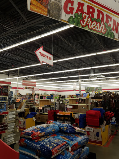 Home Improvement Store «Tractor Supply Co.», reviews and photos, 13500 Benns Church Blvd, Smithfield, VA 23430, USA