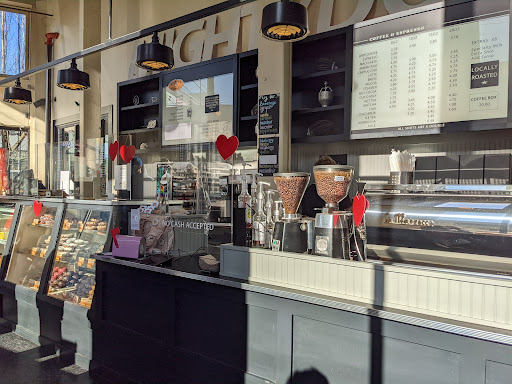 Donut Shop «Mighty-O Donuts Capitol Hill», reviews and photos, 1400 12th Ave, Seattle, WA 98122, USA