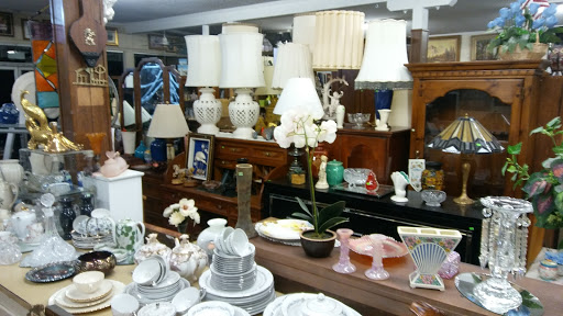 Thrift Store «Happy Tails Thrift Store», reviews and photos, 1825 Springs Rd, Vallejo, CA 94591, USA