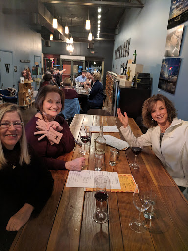 Bar «Grapeables Wine Bar & Lounge», reviews and photos, 12645 N Saguaro Blvd # 9, Fountain Hills, AZ 85268, USA